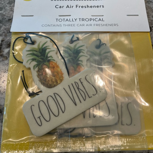 Rae Dunn car air fresheners 3 packages with 3 air fresheners in each - Picture 2 of 4